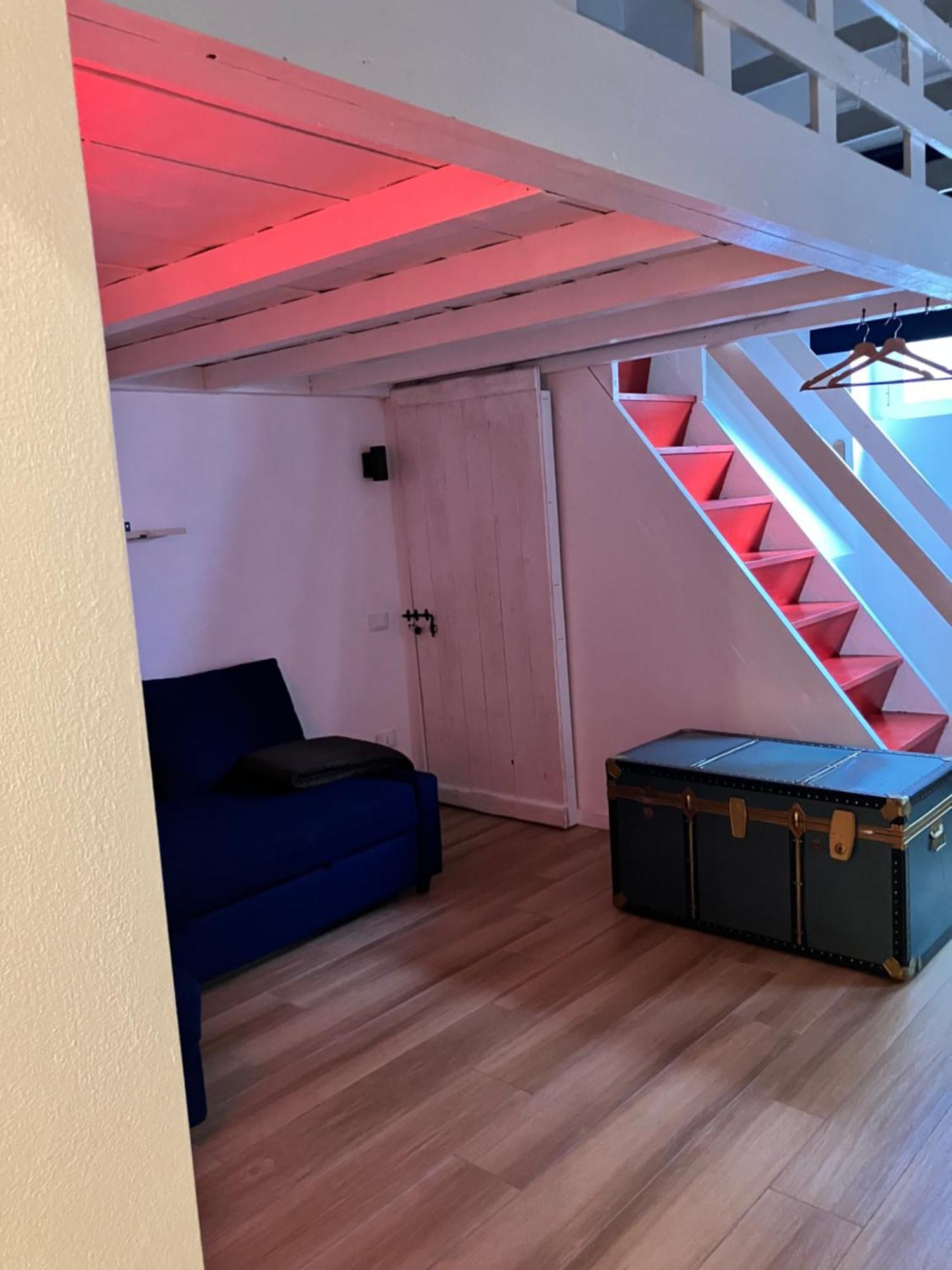 Guest House Sansiro Fiera Milano Exteriör bild